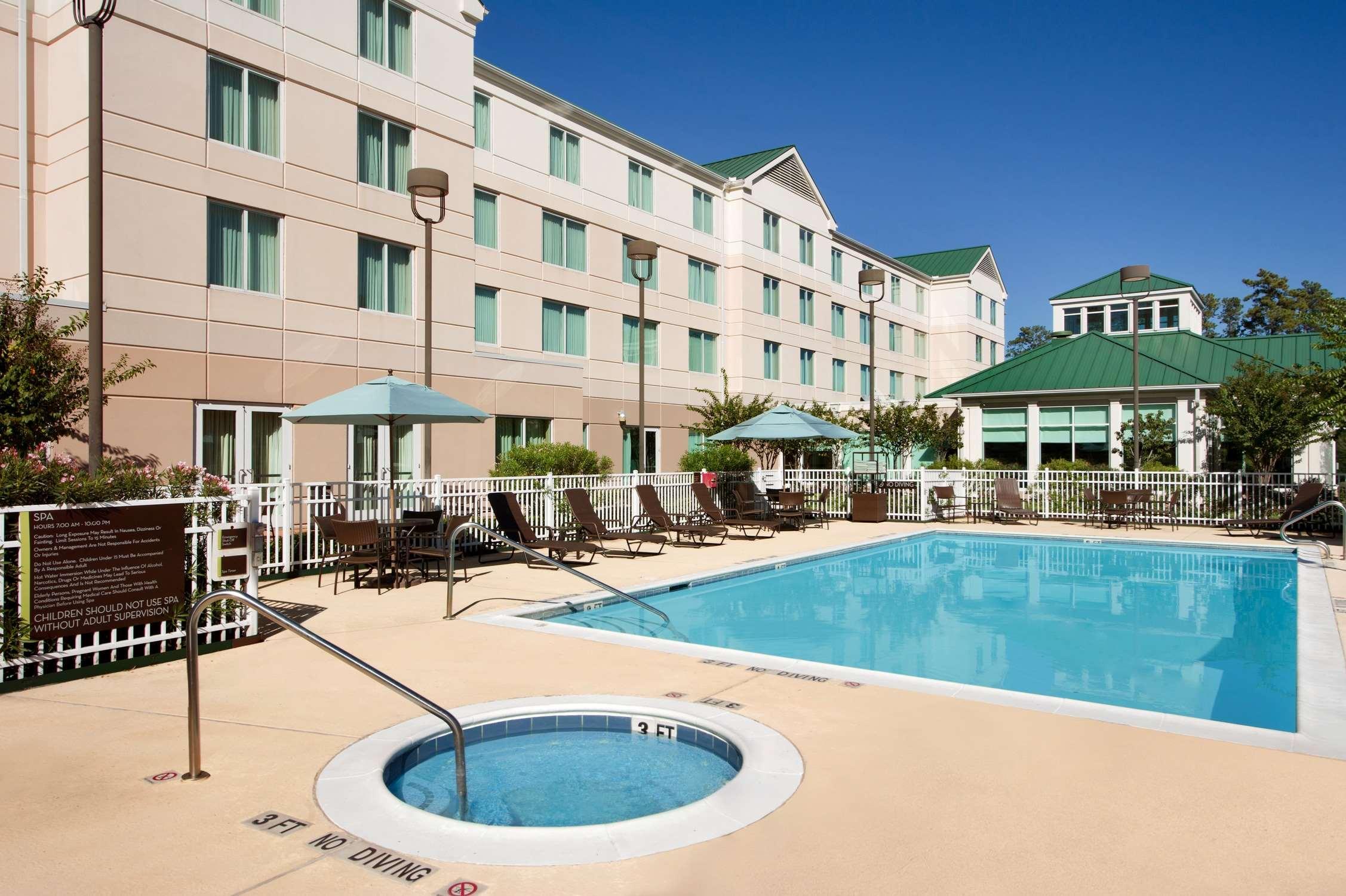 Hilton Garden Inn Houston/The Woodlands Exterior photo