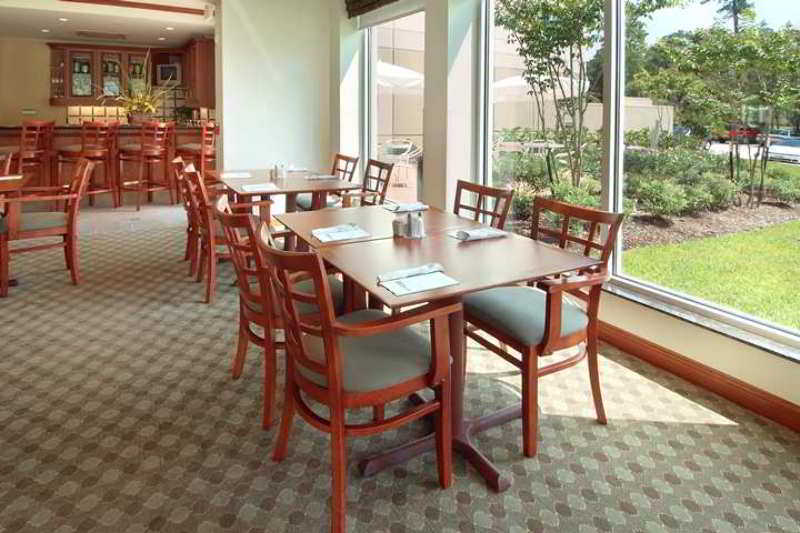 Hilton Garden Inn Houston/The Woodlands Restaurant photo